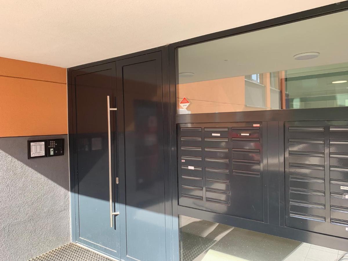 ברטיסלאבה Air-Conditioned, 2 Room Apartment With Terrace מראה חיצוני תמונה